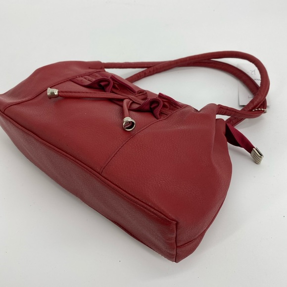 Red purse - Picture 8 of 12